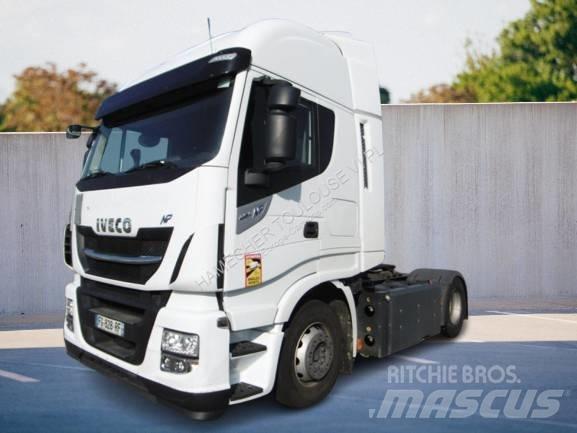 Iveco NP460 Dragbilar