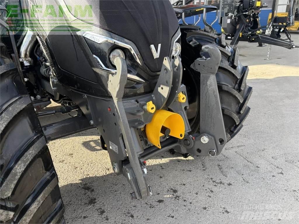 Valtra a 115 Traktorer