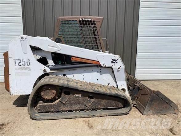 Bobcat T250 Kompaktlastare