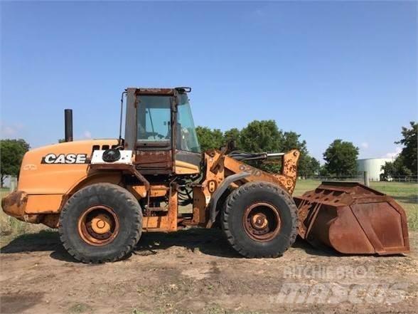 CASE 621D Hjullastare