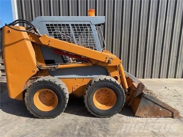 CASE 70XT Kompaktlastare