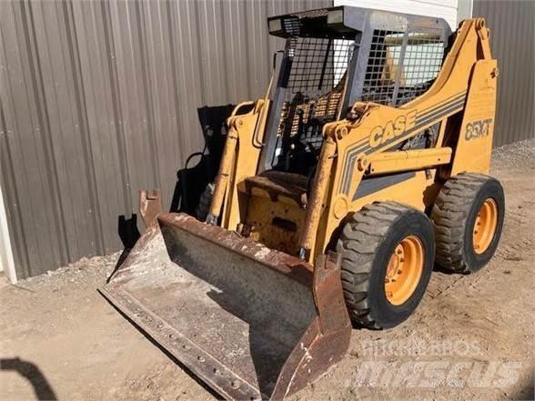 CASE 85XT Kompaktlastare