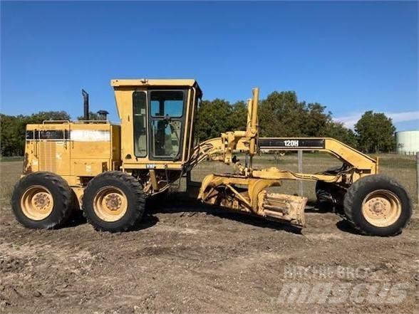 CAT 120H Väghyvlar