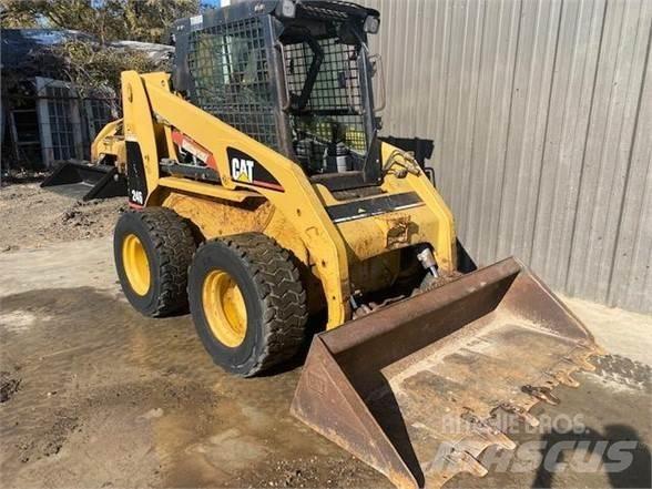 CAT 246 Kompaktlastare