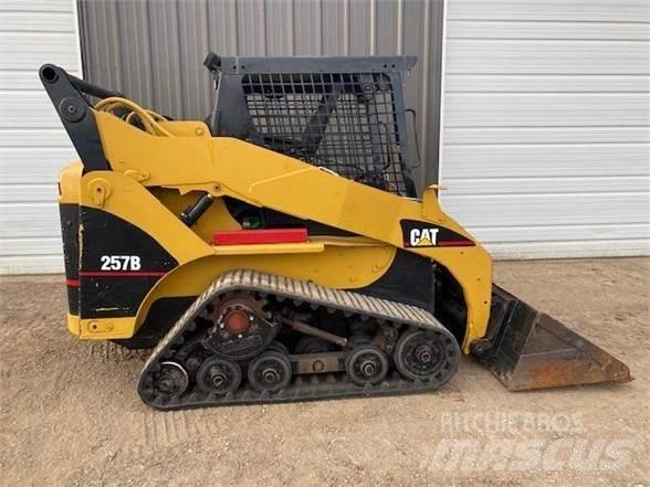 CAT 257B Kompaktlastare