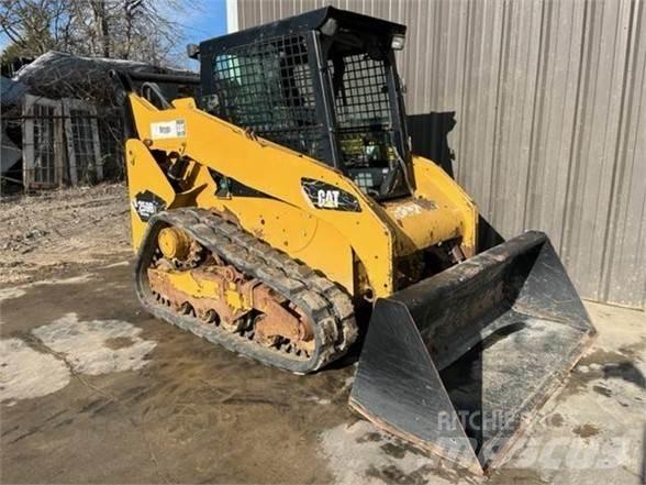 CAT 259B3 Kompaktlastare