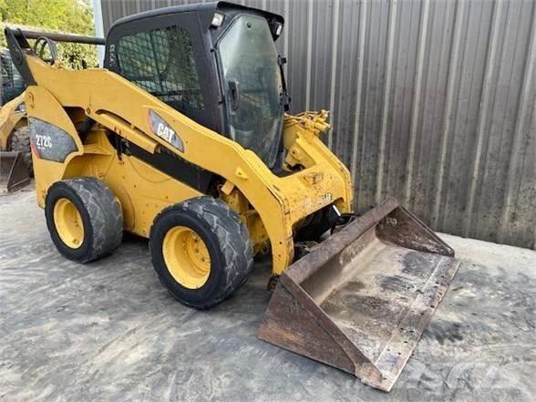 CAT 272C Kompaktlastare