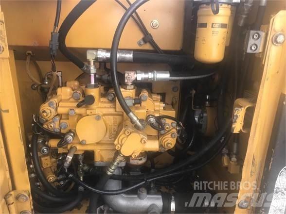 CAT 312CL Bandgrävare
