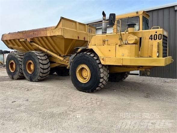 CAT D400 Midjestyrd dumper