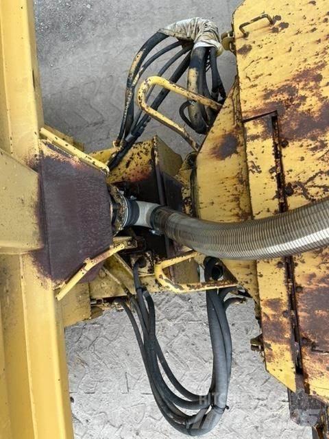 CAT D40D Midjestyrd dumper