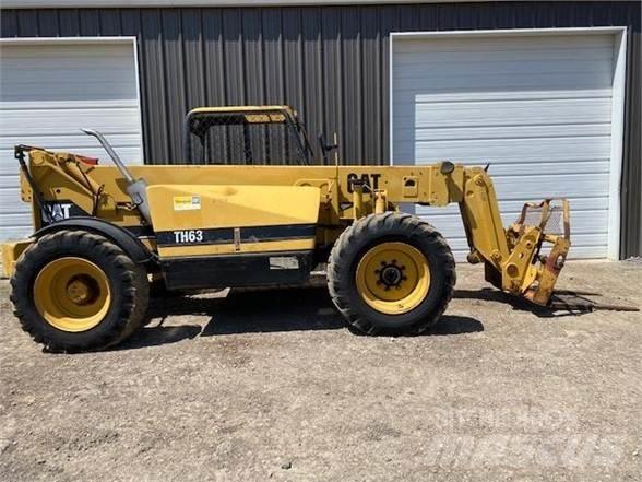 CAT TH63 Teleskoplastare