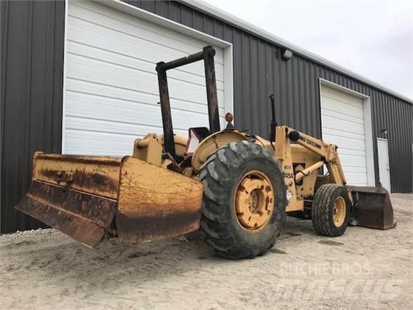 Ford 445A Hjullastare