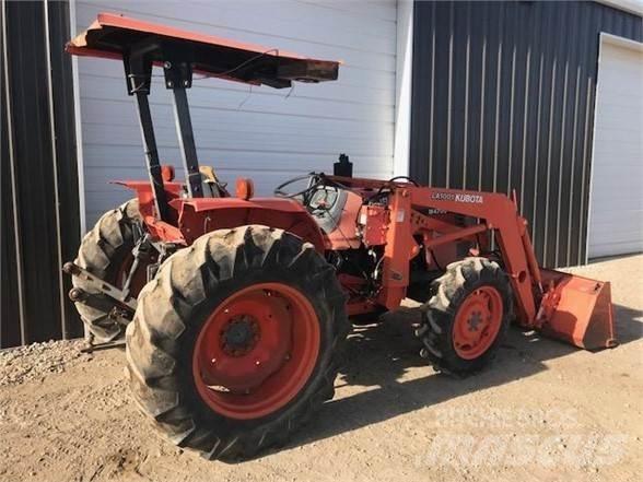 Kubota M4700 Traktorer