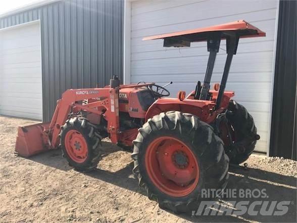 Kubota M4700 Traktorer