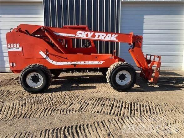 SkyTrak 5028 Teleskoplastare