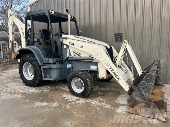 Terex TLB840R Grävlastare