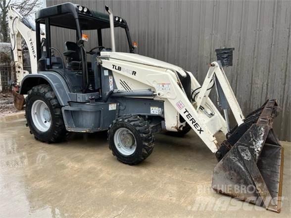 Terex TLB840R Grävlastare