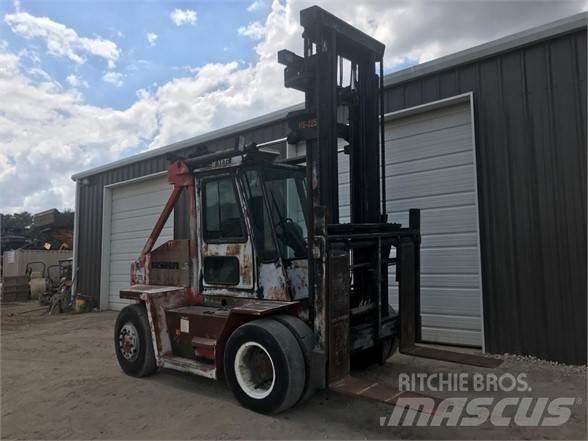 USNR US225 Dieselmotviktstruckar