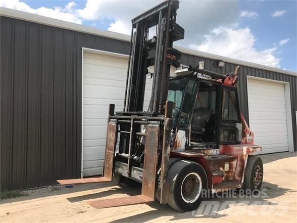 USNR US225 Dieselmotviktstruckar