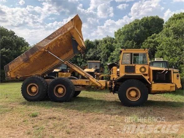 Volvo A30 Midjestyrd dumper