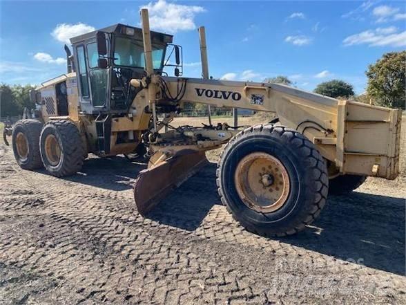 Volvo G730 VHP Väghyvlar