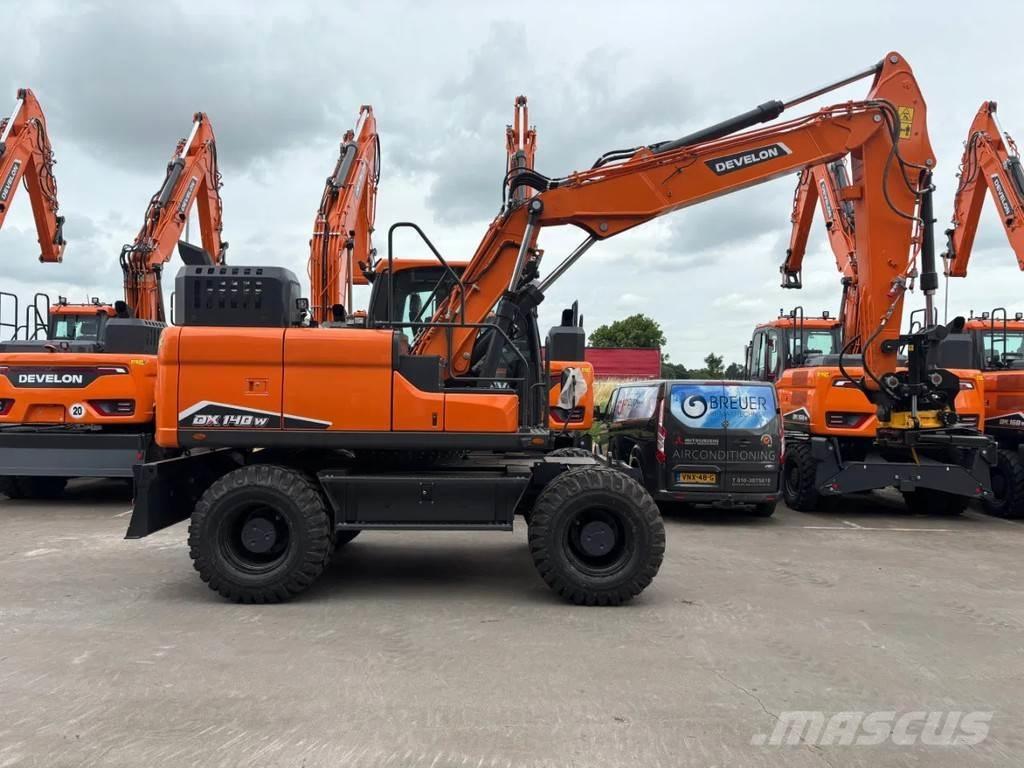 Develon DX140W-7 Hjulgrävare