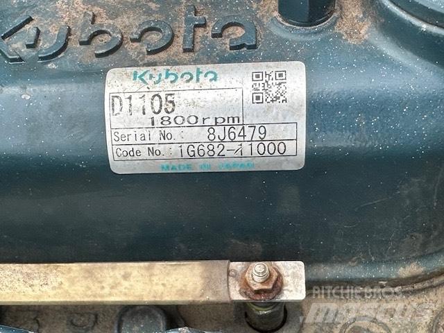 Kubota 1105 Motorer