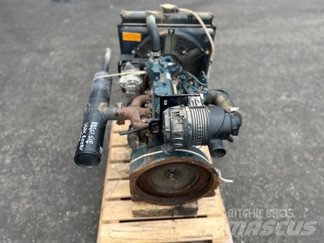 Kubota 1105 Motorer