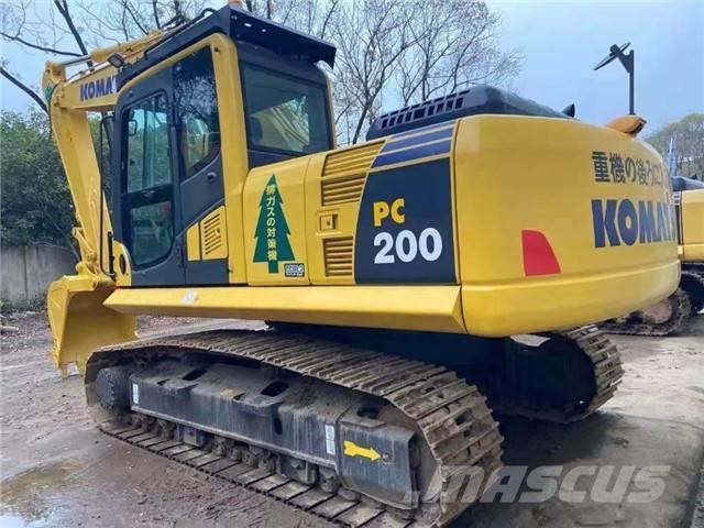 Komatsu PC 200 Bandgrävare