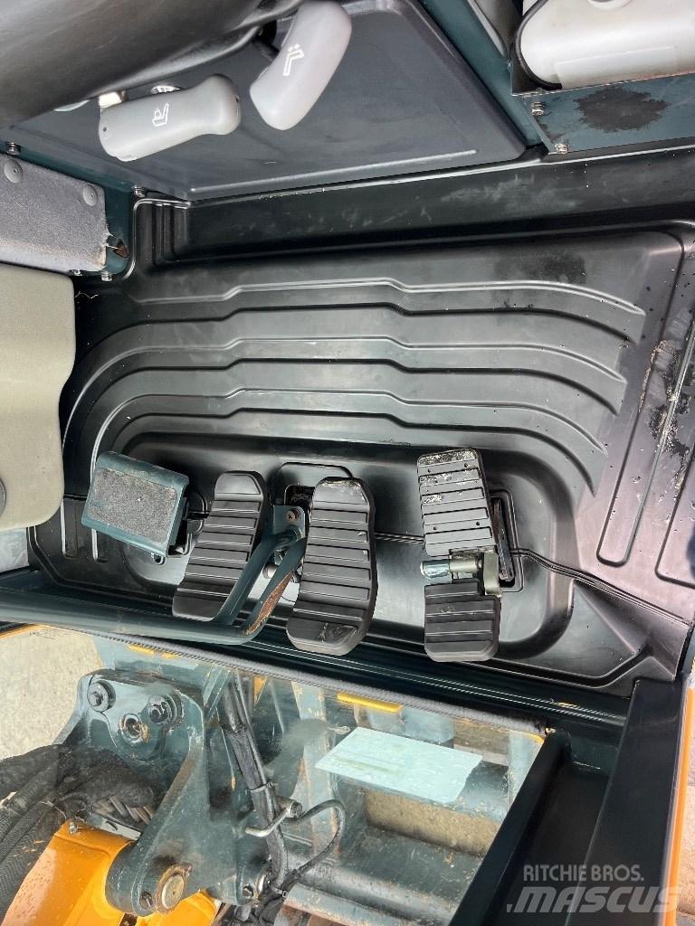 Hyundai R30 Z-9AK Minigrävare < 7t