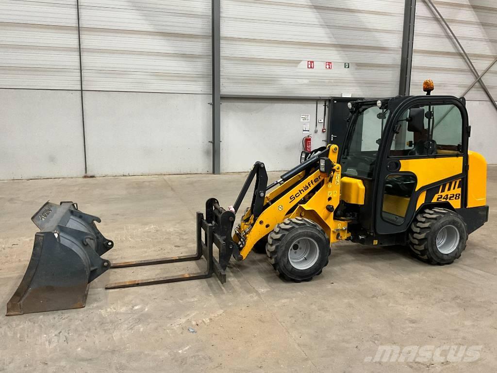Schäffer 2428 Hjullastare
