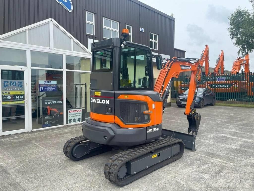 Develon DX 35 Z-7 Minigrävare < 7t