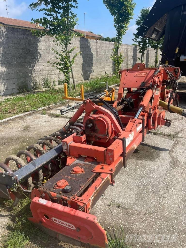 Maschio Aquila 5000 Harvar
