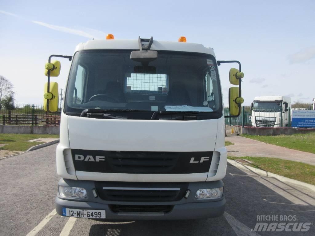 DAF 45.210 ATI Flak-/vinschlastbilar
