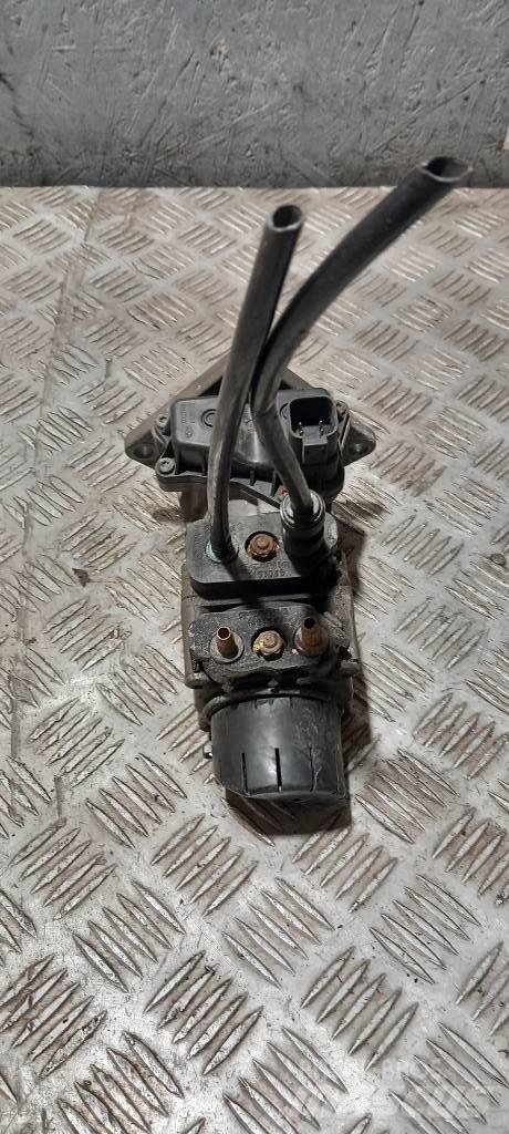 Scania G 400   1942889 Bromsar