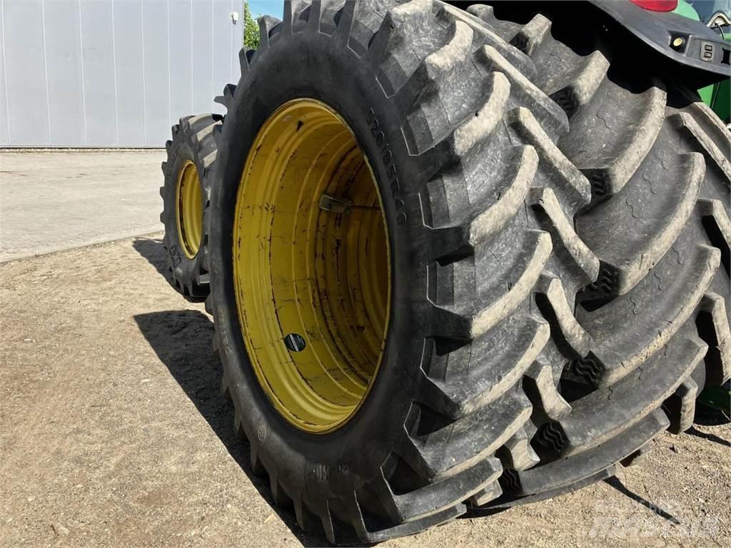 Petlas 520/85R46 Däck, hjul och fälgar