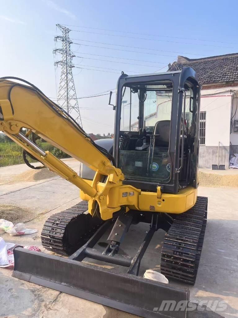 Komatsu PC 40 MR Minigrävare < 7t