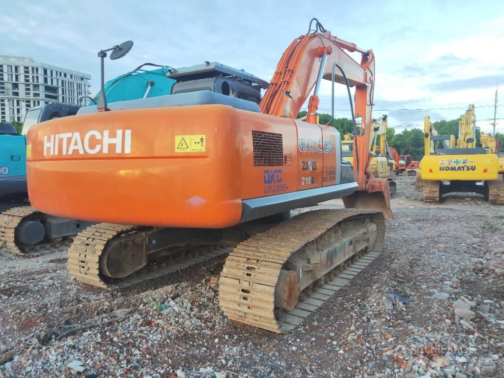 Hitachi ZX 210 Bandgrävare