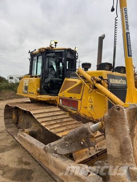 Komatsu D 65 PX-17 Bandschaktare