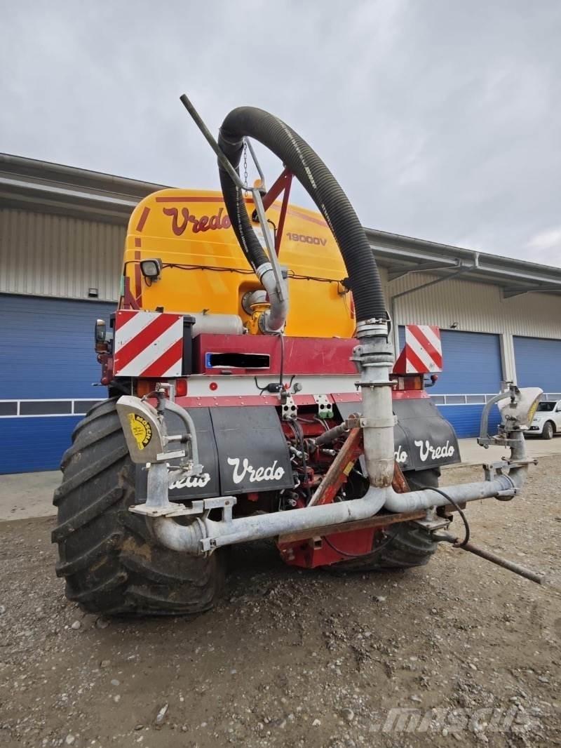 Vredo VT 3936 Fast- och kletgödselspridare