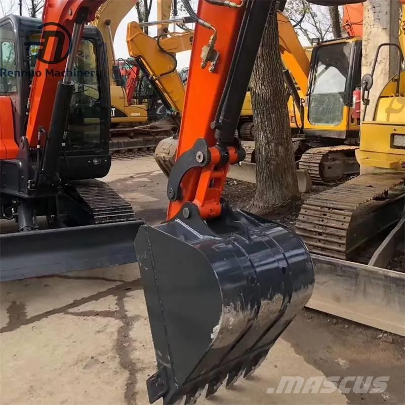 Doosan DX 60-9 C Bandgrävare