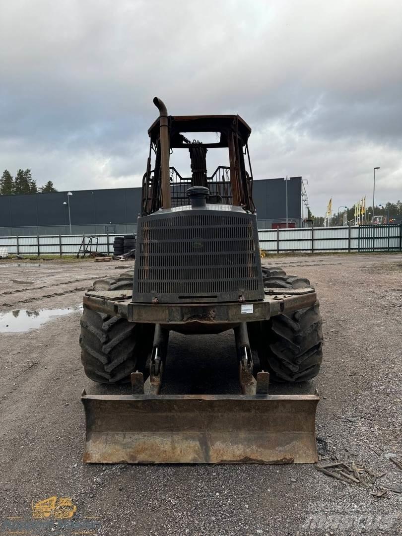 John Deere 1110D Skotare