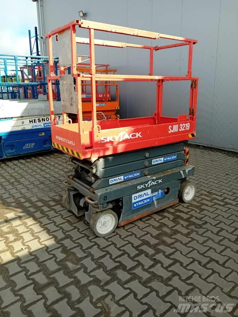 SkyJack 3219 Saxliftar