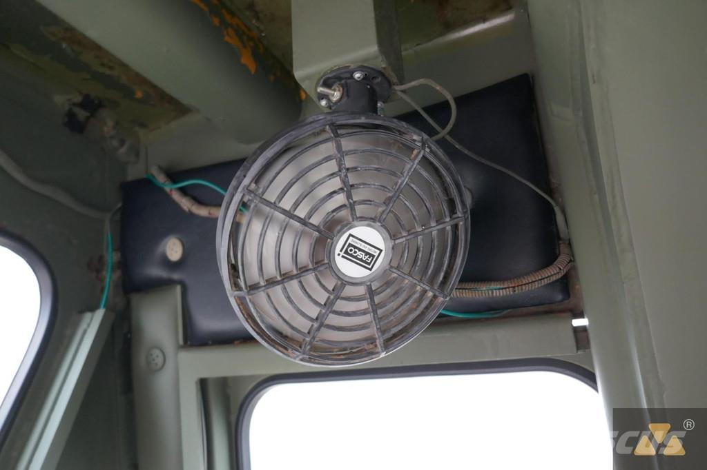 CAT D7G Ex-army Bandschaktare