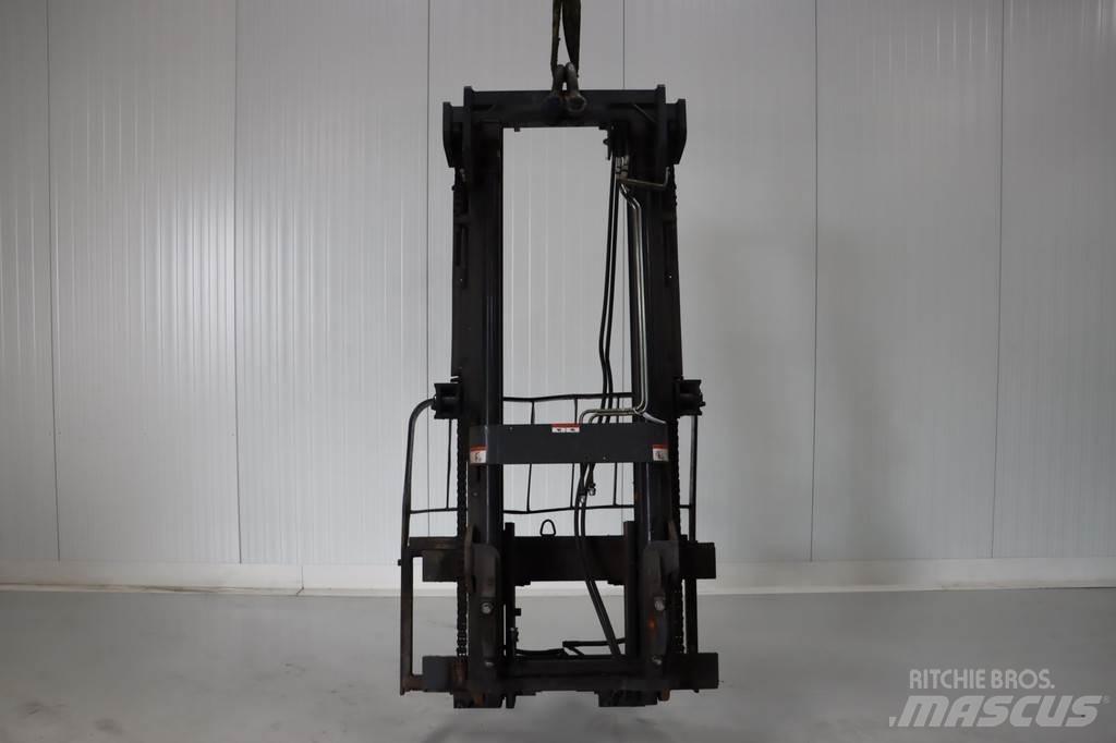  *Nissan duplex mast Entreprenad - Övrigt
