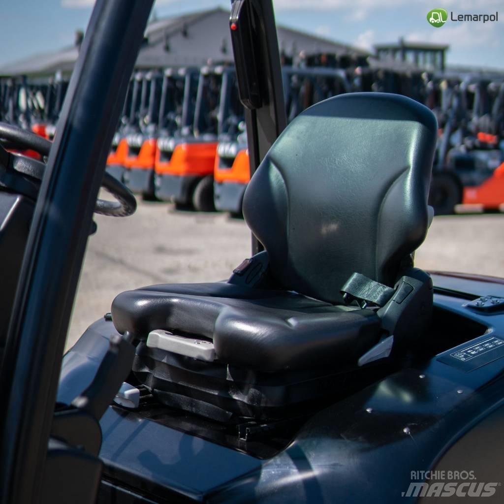 Manitou MI 30 D Gasolmotviktstruckar