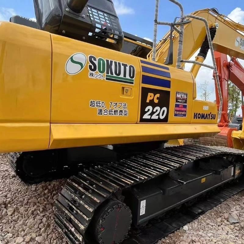 Komatsu PC 220 Bandgrävare