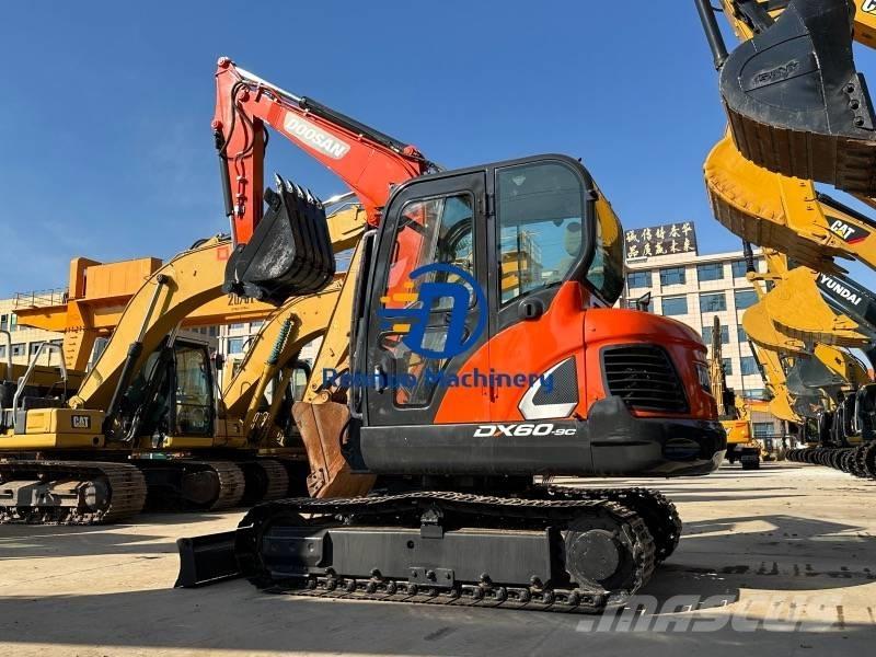 Doosan DX 60 Bandgrävare