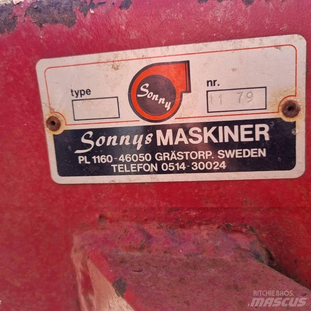 Sonnys Timmerkärra Övriga vagnar