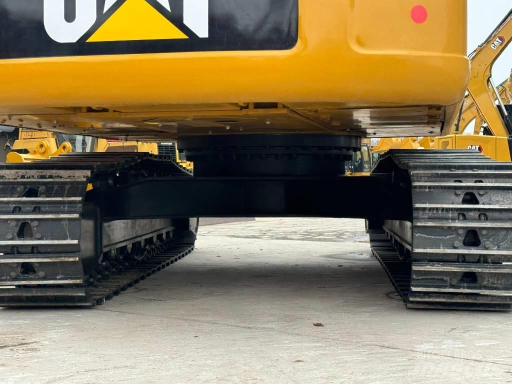 CAT 326D2 Bandgrävare